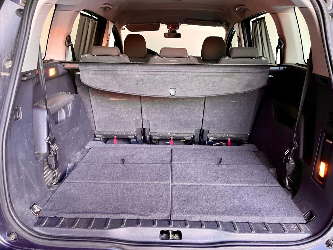 Peugeot 5008 1.6 HDi 112CV Business