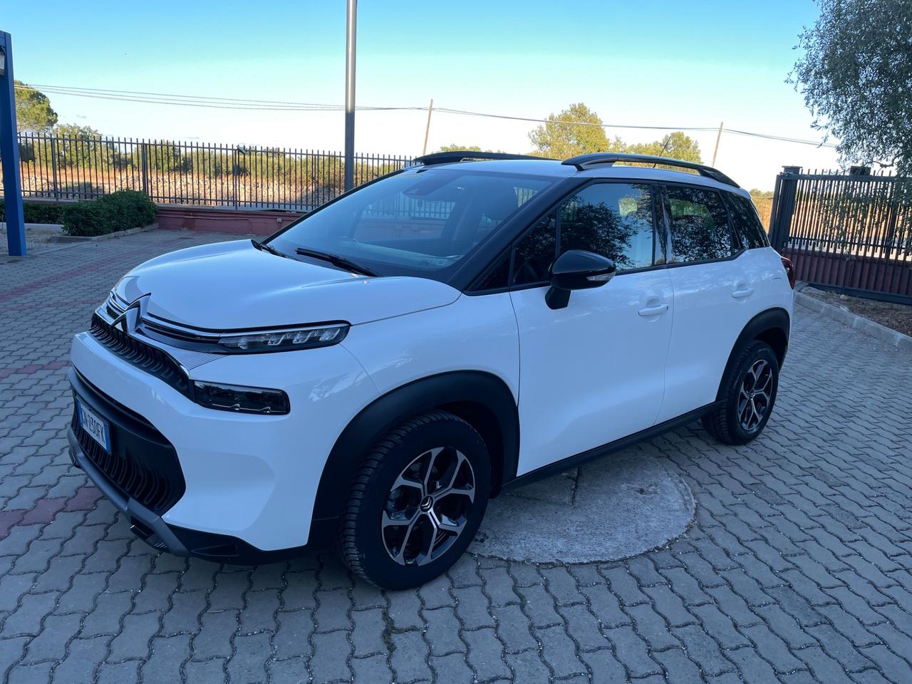 Citroen C3 Aircross BlueHDi 110 S&S Shine---KM CERTIFICATI---(POSSIBILE ANCHE IN VERSIONE AUTOCARRO 5 POSTI)
