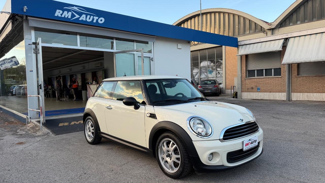 Mini 1.6 16V One (55kW)