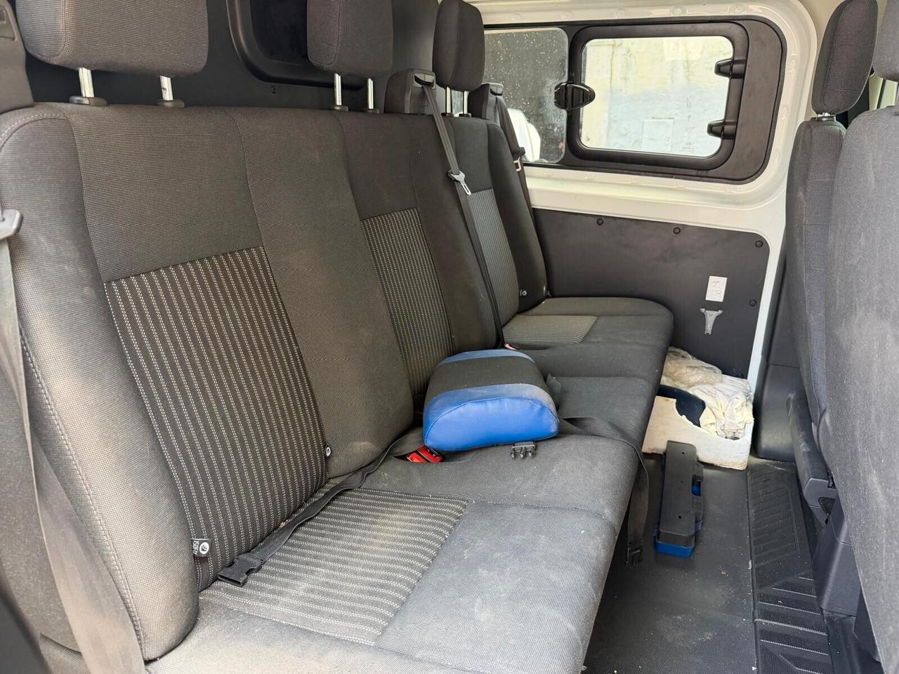 Ford Transit Custom 6 posti con coibentazione