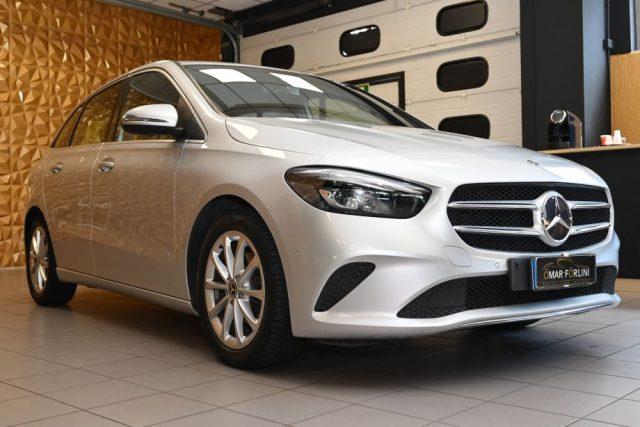 MERCEDES-BENZ B 180 NUOVA d AUTOMATICA SPORT PLUS NAVI CAM 17"LED TEL!