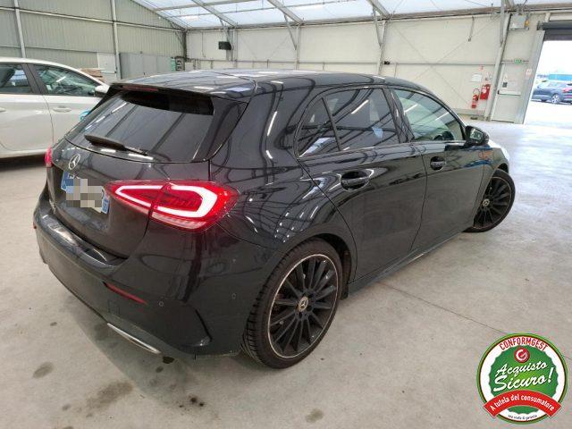 MERCEDES-BENZ A 180 d Auto Premium AMG *NIGHT PACK