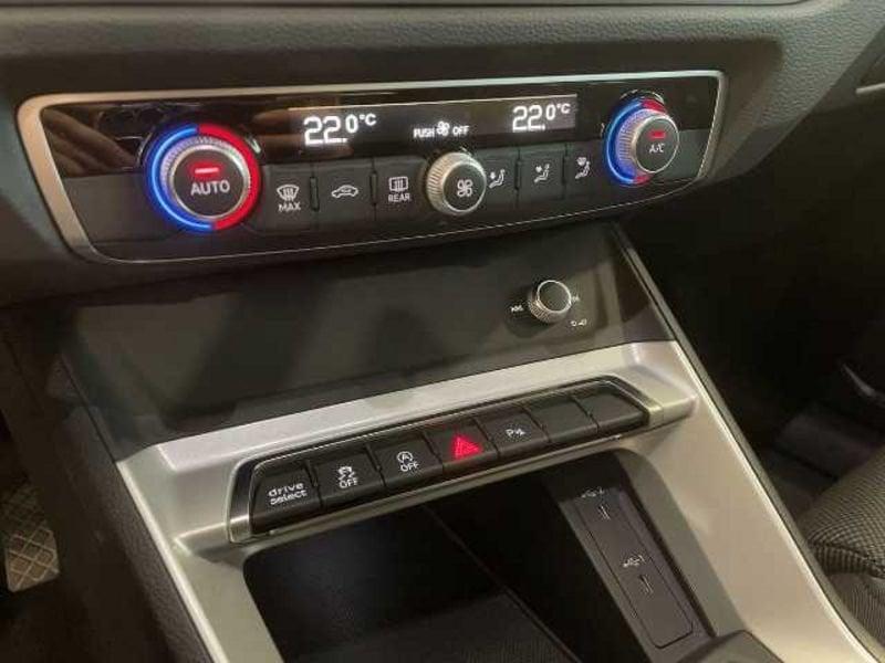 Audi Q3 I 2019 Sportback Sportback 35 2.0 tdi S line edition