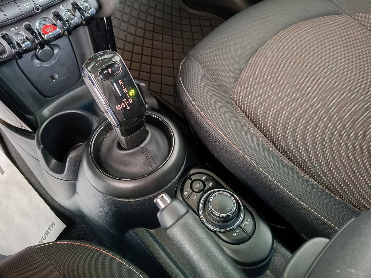 MINI Mini 3p 1.5 Cooper Classic Premium Mid Package auto