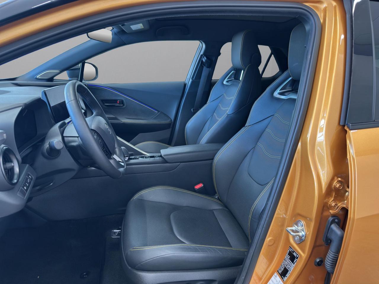 Toyota C-HR 2.0 phev Lounge Premiere fwd e-cvt