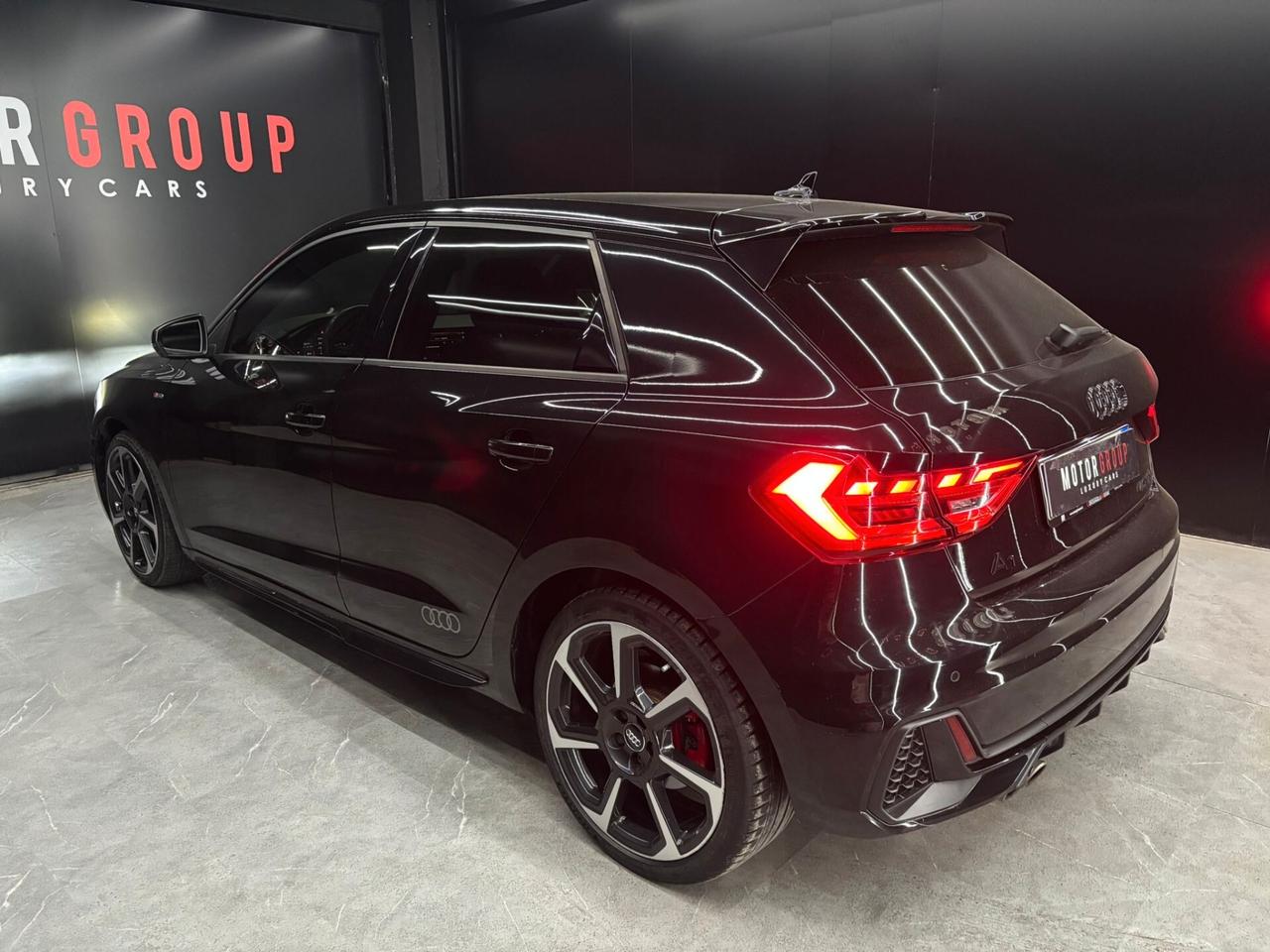 Audi A1 SPB 40 TFSI S tronic line edition 2.0 200cv