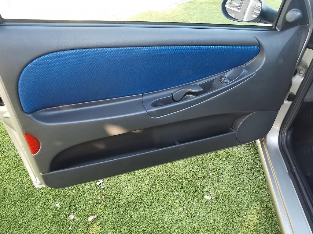 Lancia Y 1.2i cat Elefantino Blu