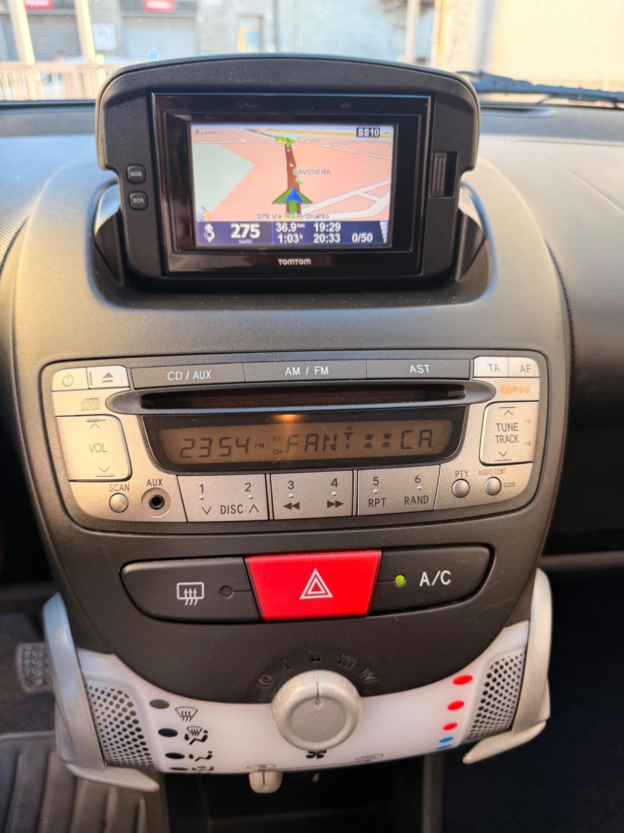 Toyota Aygo 1.0 12V VVT-i 5 porte Lounge Connect