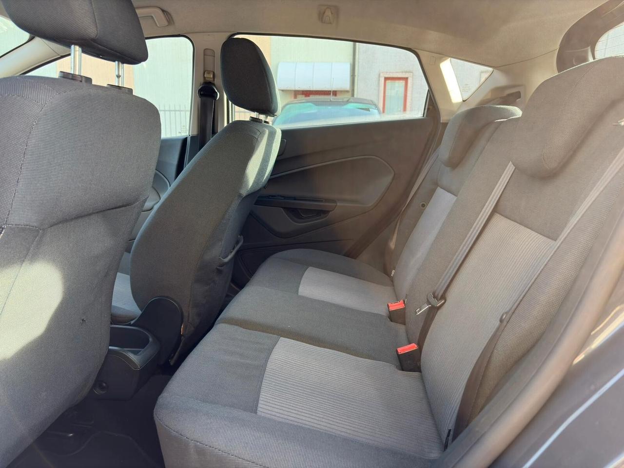 Ford Fiesta TITANIUM 1.2 5P. UNICO PROPRIETARIO