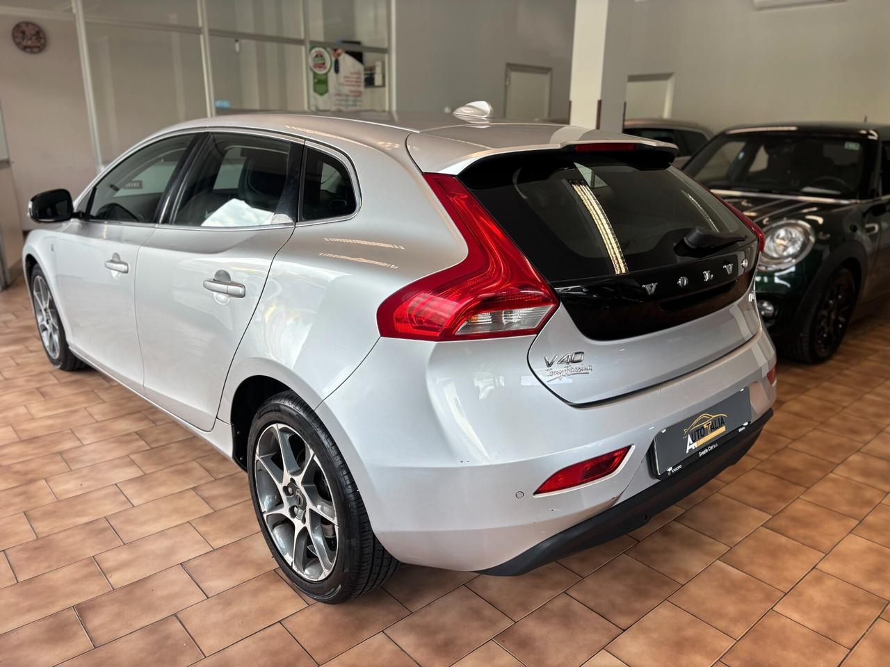 Volvo V40 D2 Geartronic Volvo Ocean Race