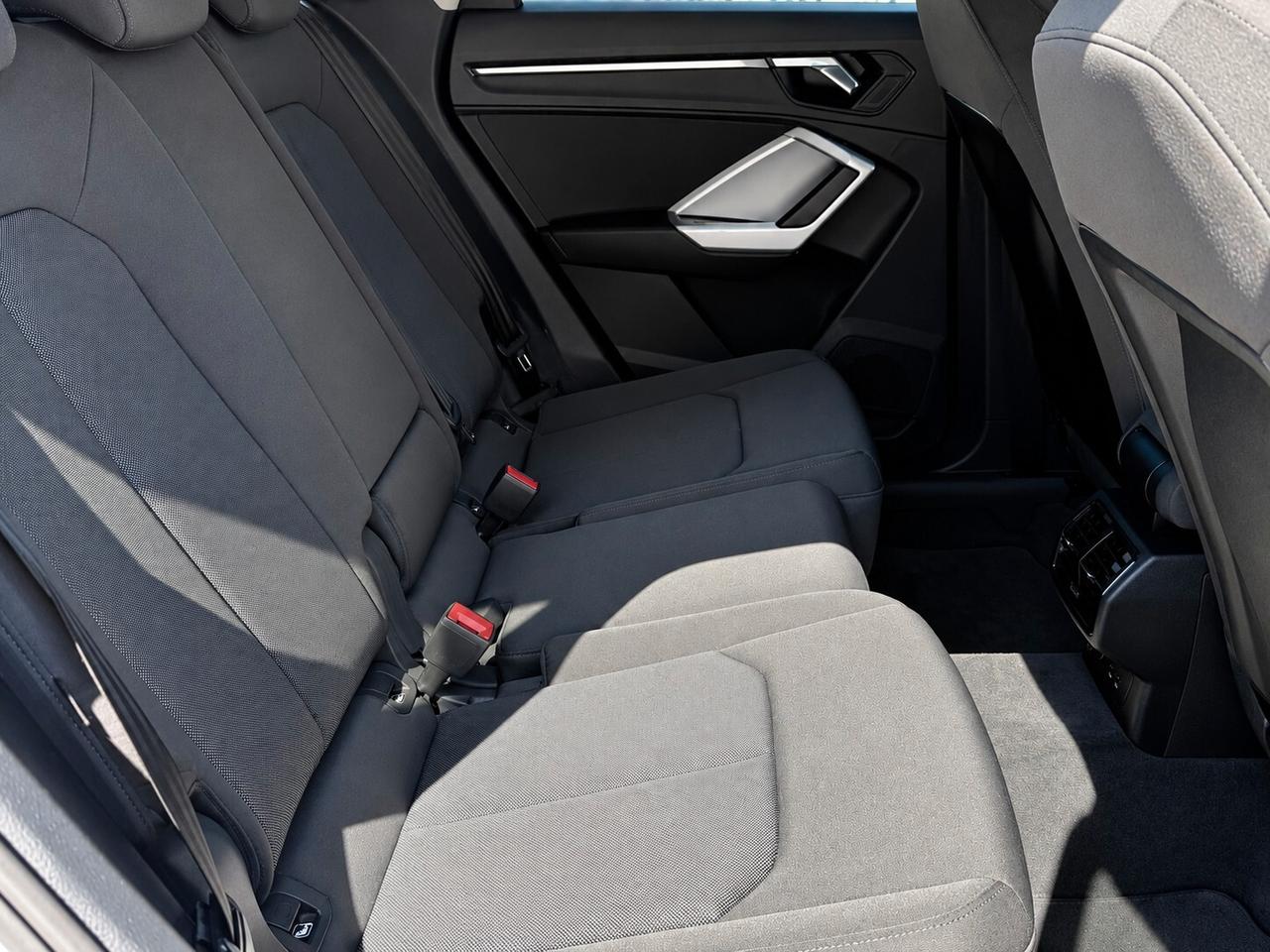 Audi Q3 35 TDI S tronic Business Advanced