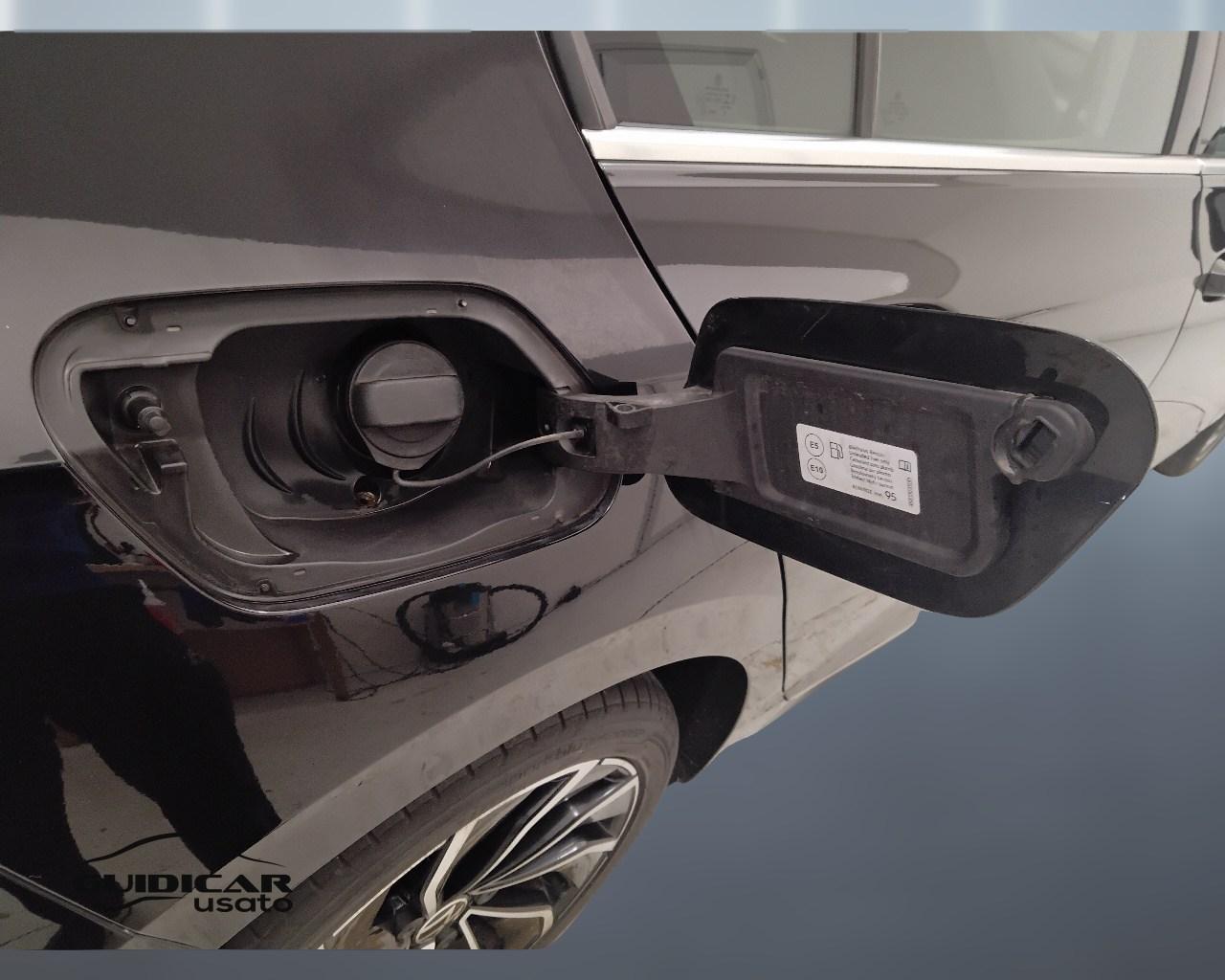 VOLKSWAGEN Golf VIII 2020 - Golf 1.5 etsi evo Style 150cv dsg