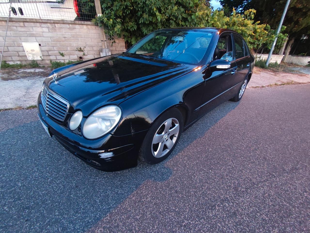 Mercedes-benz E 220 CDI cat Avantgarde