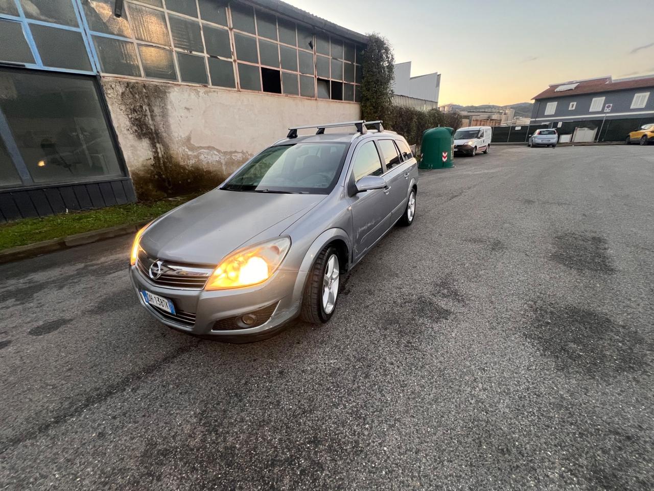 Opel Astra 1.8 16V VVT Station Wagon Cosmo