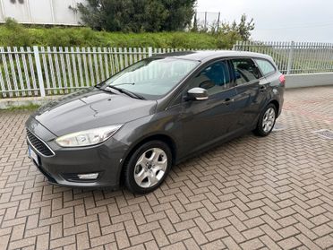 Ford Focus 1.6 120 CV GPL SW Plus