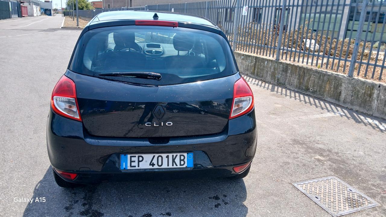 Renault Clio 1.2 16V 5 porte GPL VALIDO 10 ANNO