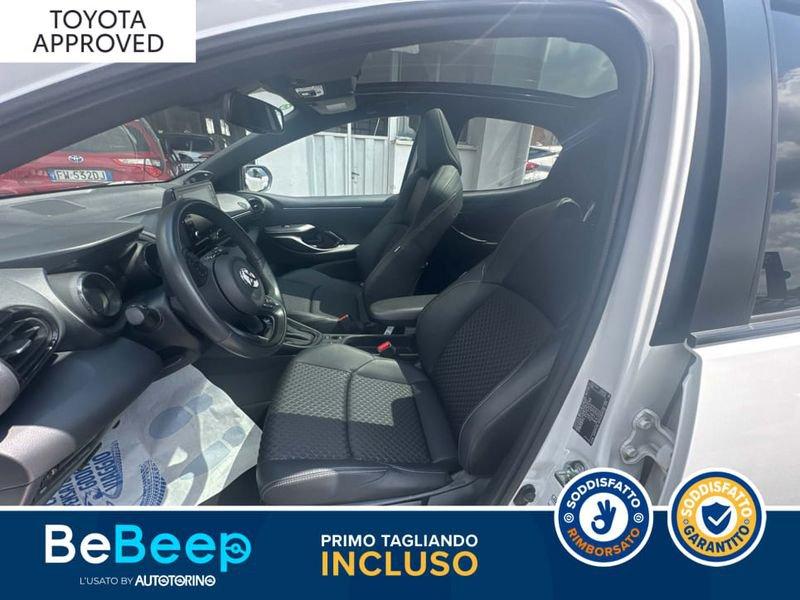 Toyota Yaris 1.5 HYBRID LOUNGE
