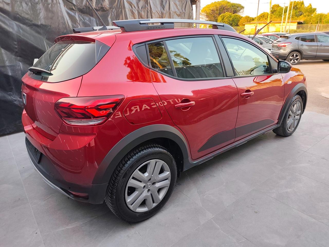 Dacia Sandero Stepway 1.0 TCE BENZINA E GPL DI SERIE