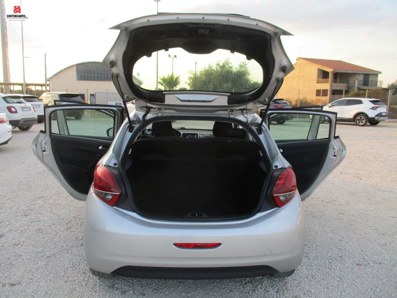Peugeot 208 BlueHDi 75 5 porte Allure 75CV 2/2017 km130000