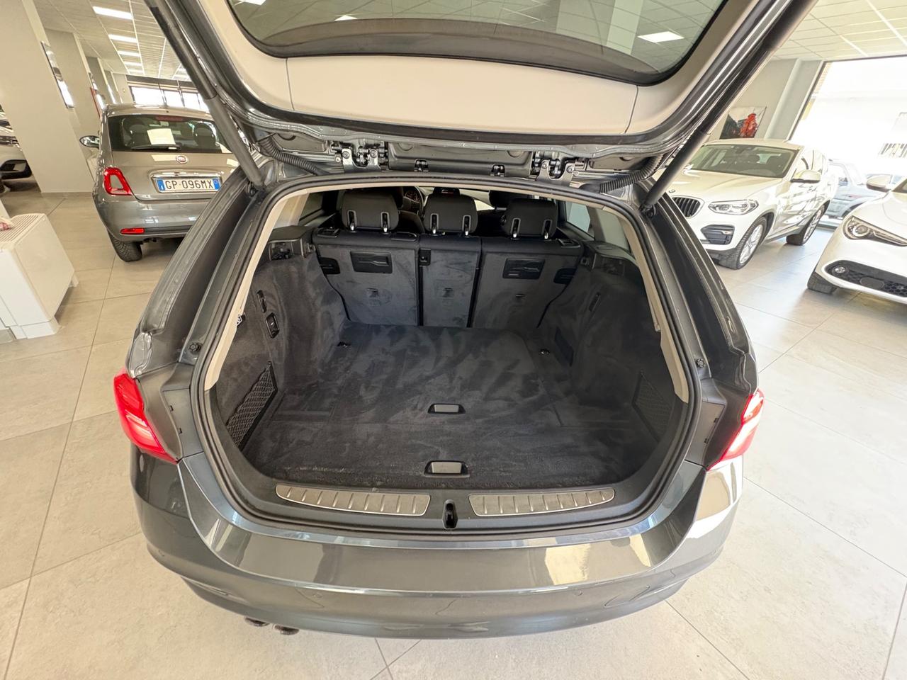 Bmw 320 320d xDrive Touring Sport