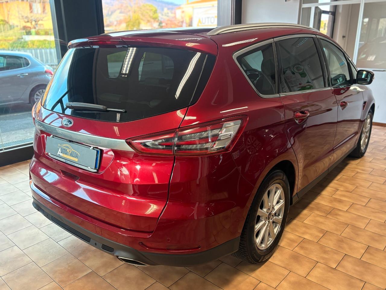 Ford S-Max 2.0 tdci Titanium *7 POSTI*TAGLIANDI CERTIFICATI*