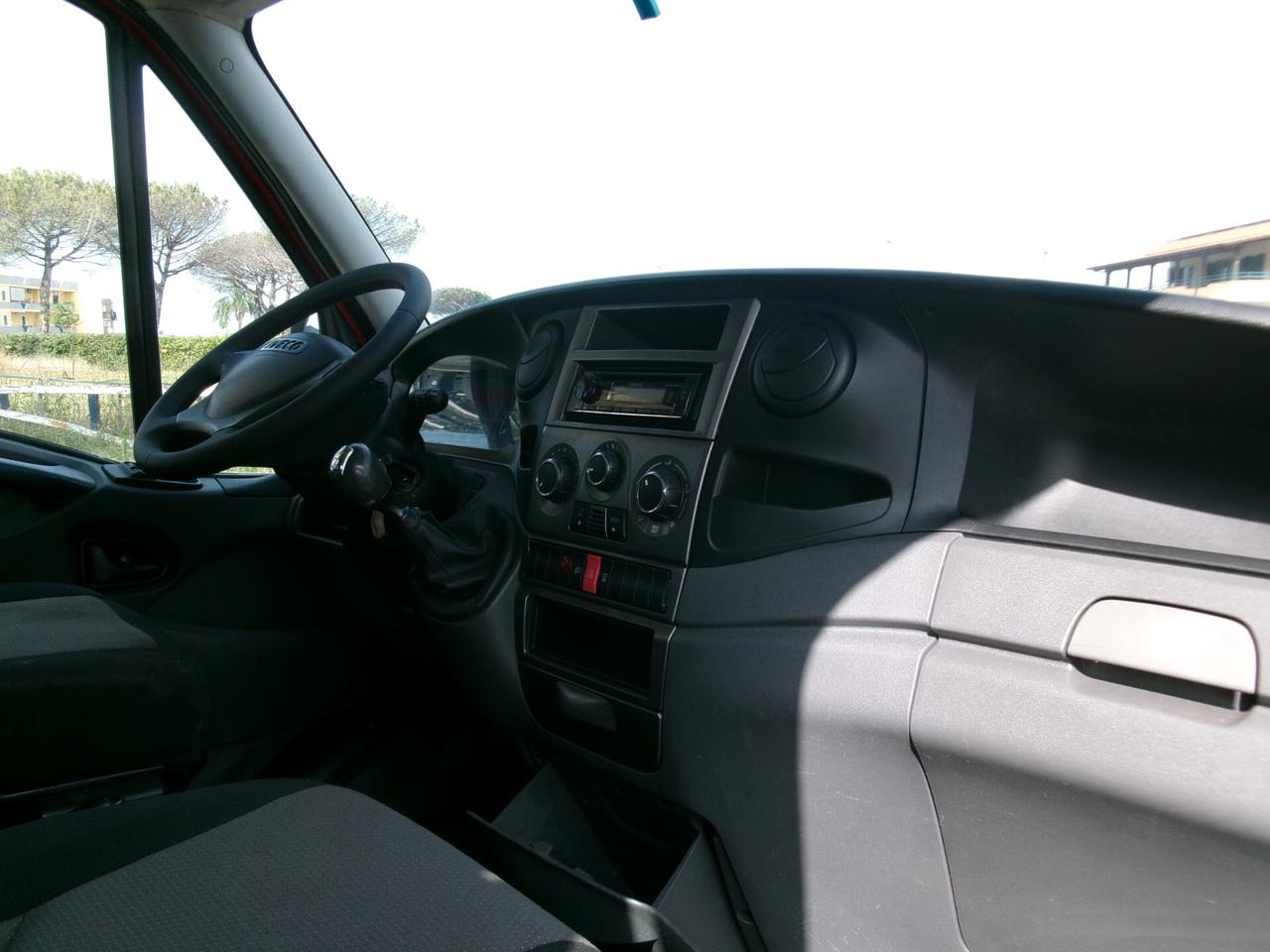 Iveco Daily 35C13 2.3 130CV EURO 5 DOPPIA CABINA 7P RIBALTABILE TRILATERALE