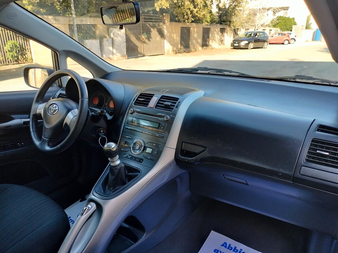 Toyota Auris 2.0 D-4D 5 porte Sol MY'08