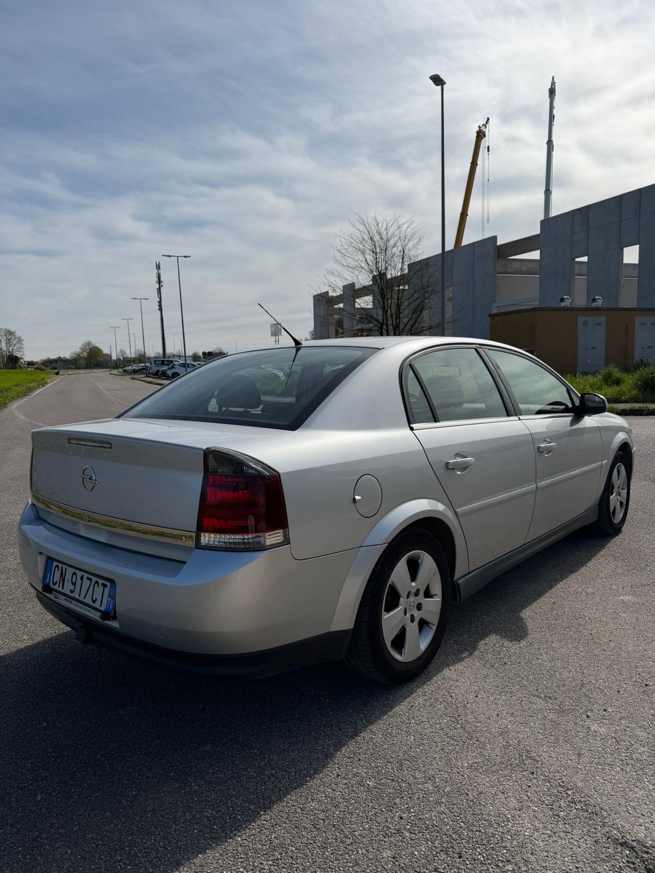 Opel Vectra 2.0 16V DTI 4 porte Elegance