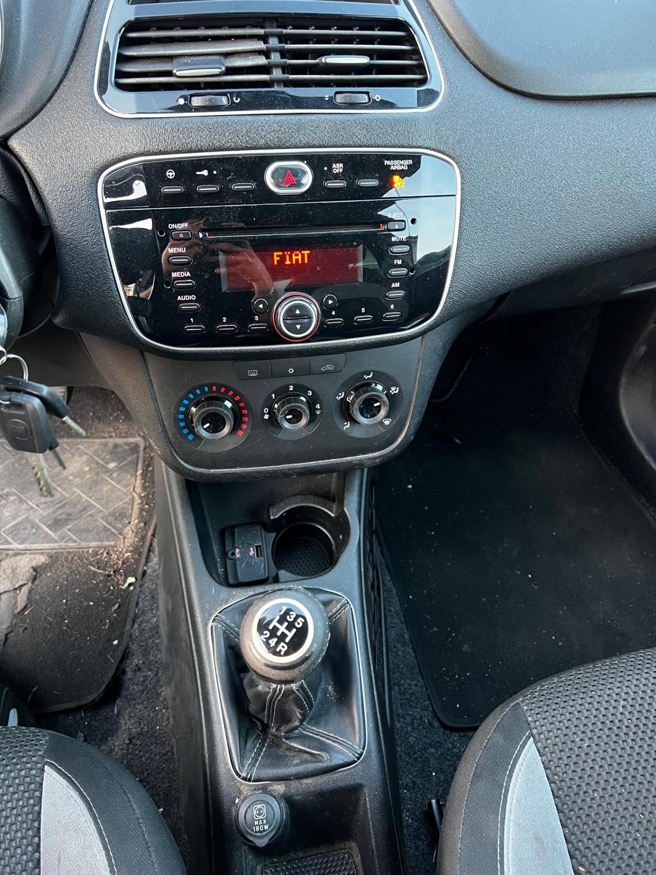 Fiat Punto 1.3 MJT II 75 CV 3 porte Lounge