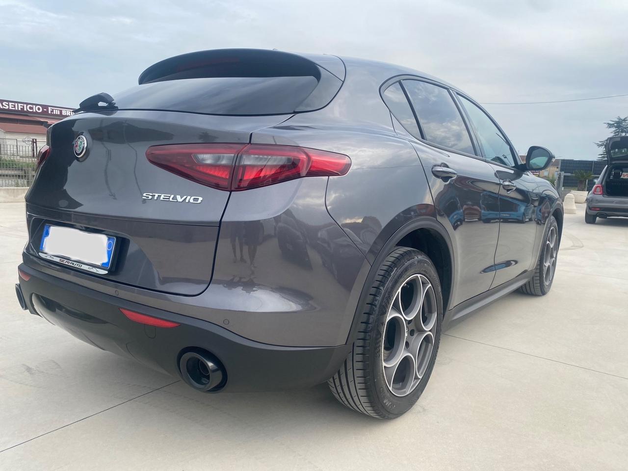 ALFA ROMEO STELVIO 2.2 160 CV *SPRINT *2022*