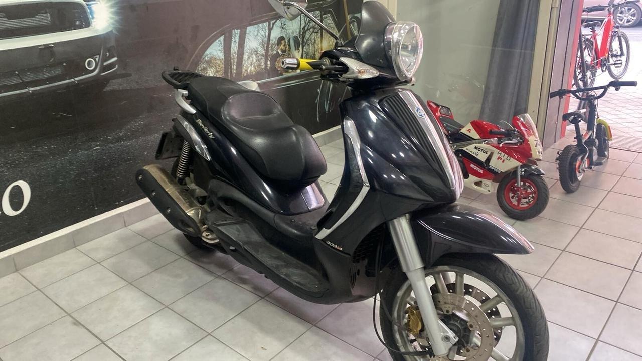 Piaggio Beverly 400 i.e.