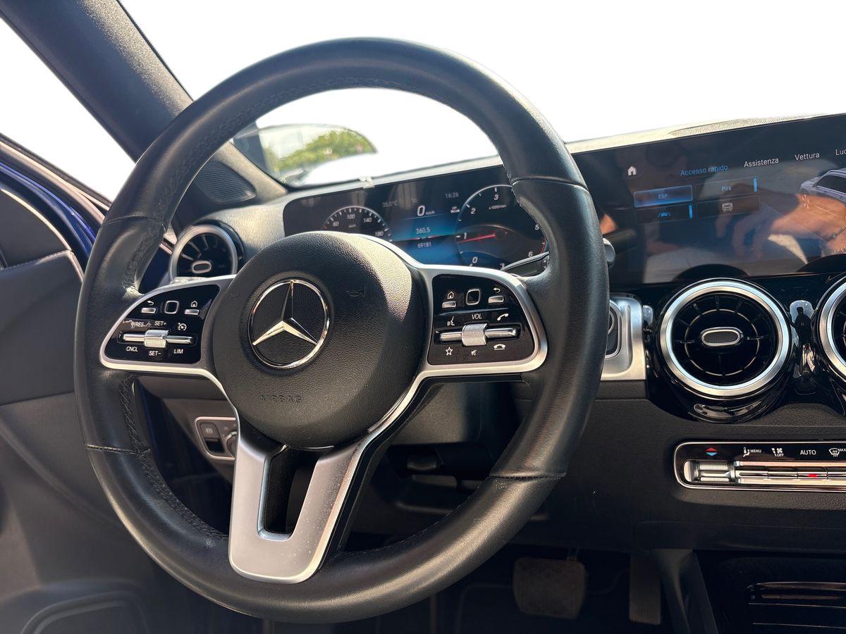 Mercedes-Benz GLB 200 d Automatic Sport Plus