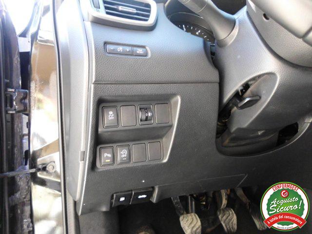 NISSAN Qashqai 1.5 dCi 2WD N-Connecta