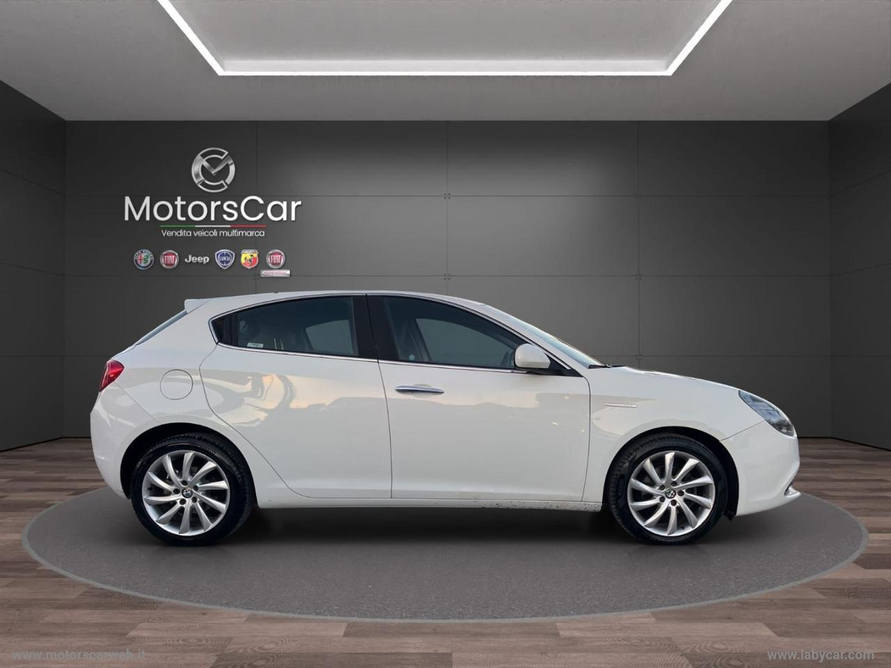 ALFA ROMEO Giulietta 1.6 JTDm-2 120 CV Distinctive