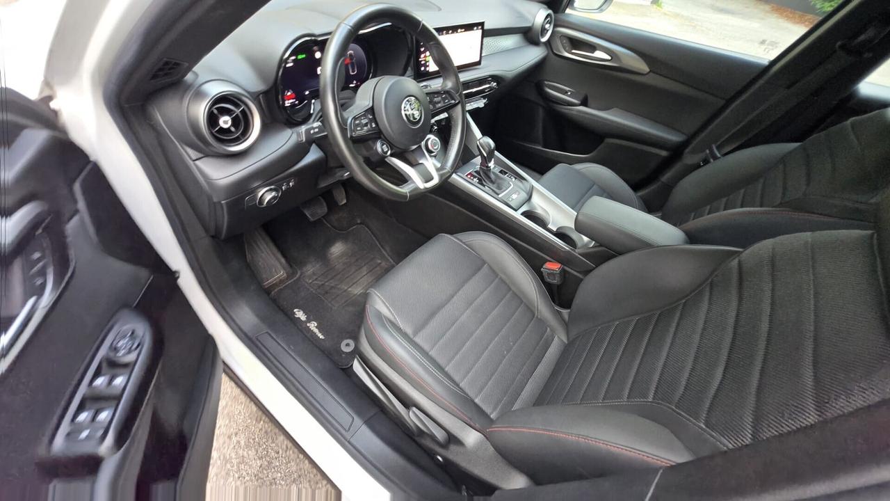 Alfa Romeo Tonale 1.6 diesel 130 CV TCT6 Ti