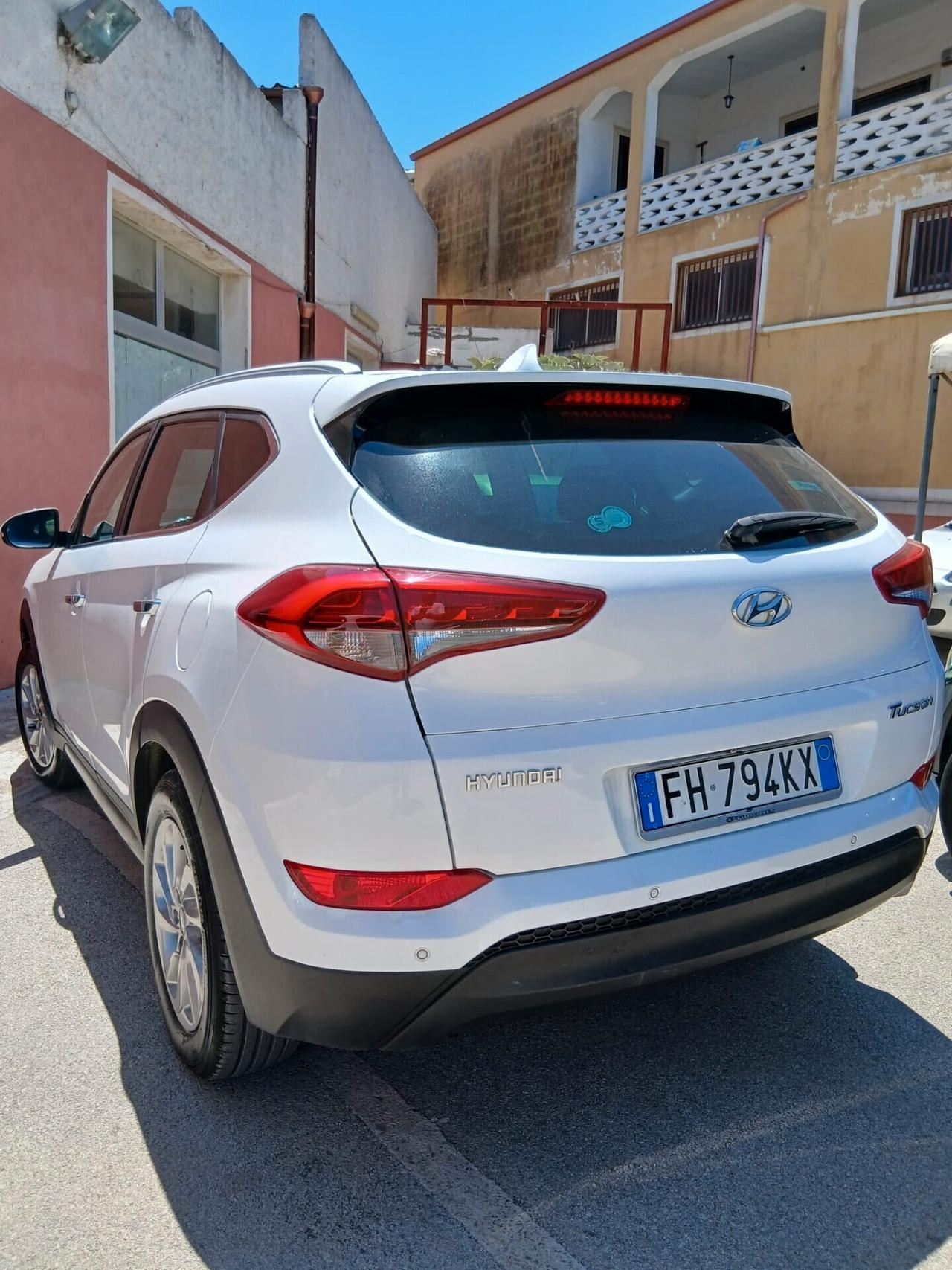 Hyundai Tucson 1.7 CRDi DCT XPossible