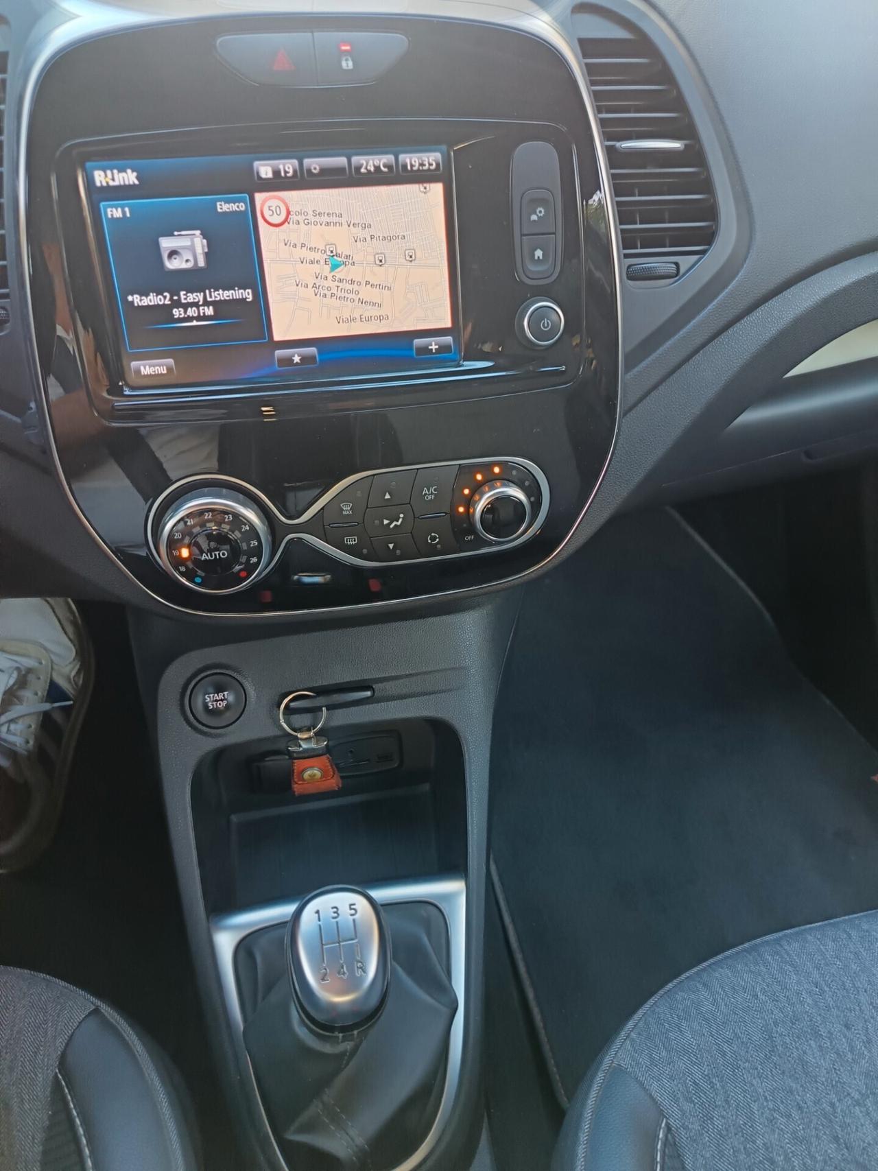 Renault Captur 1.5.DCI Sport Edition2 km.95000 Full Optional