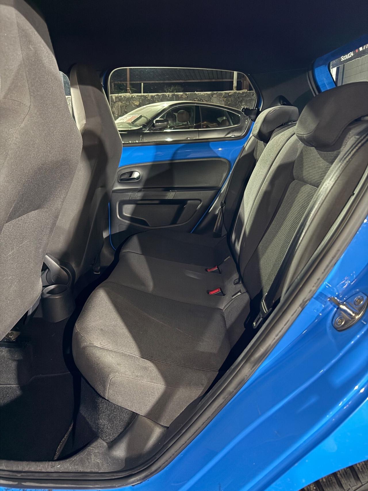 Volkswagen up! 1.0 5p. move