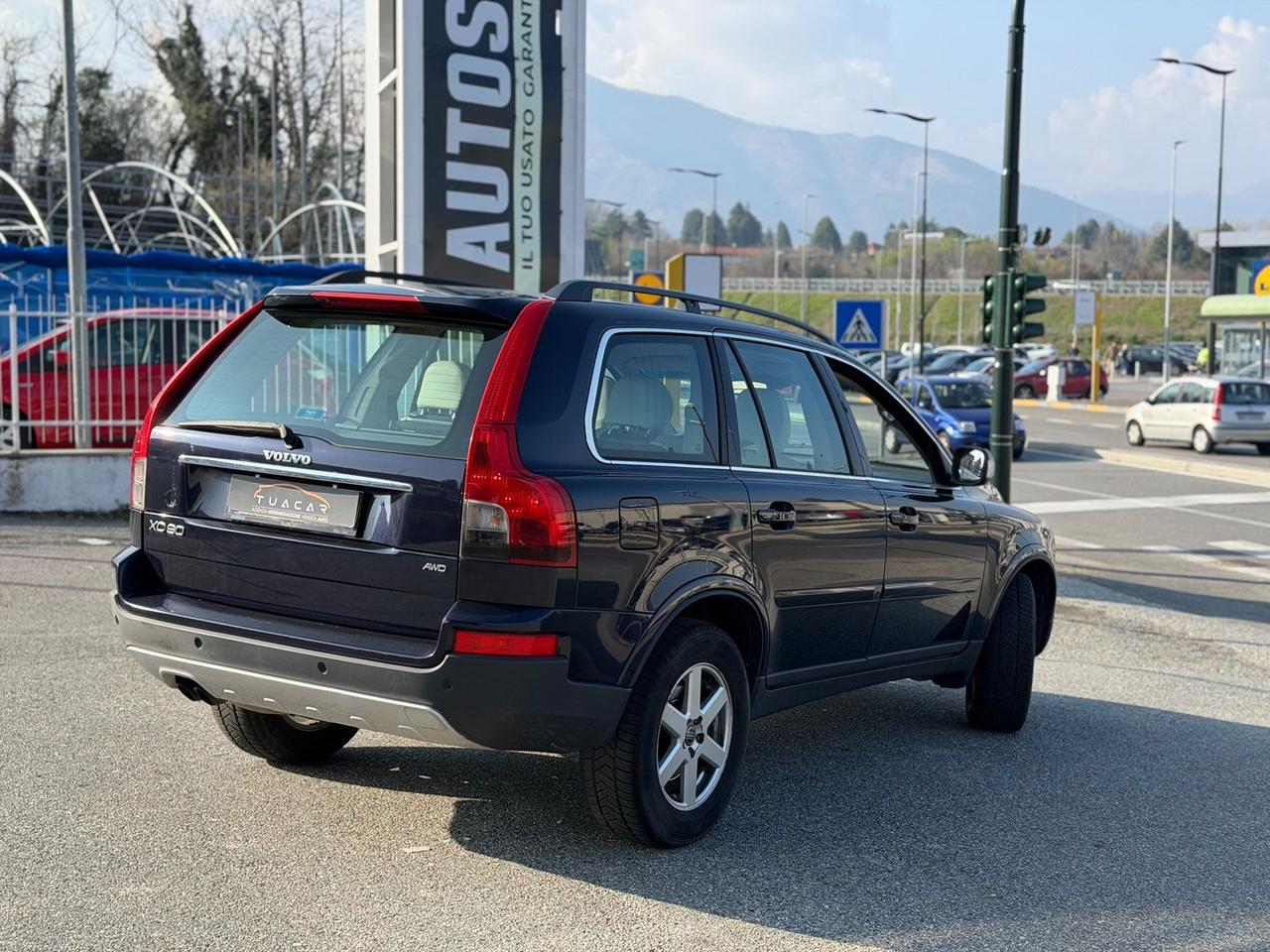 Volvo XC 90 2.4 D D5 Momentum #9901