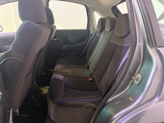 CITROEN C3 1.1 airdream Exclusive Style Techno