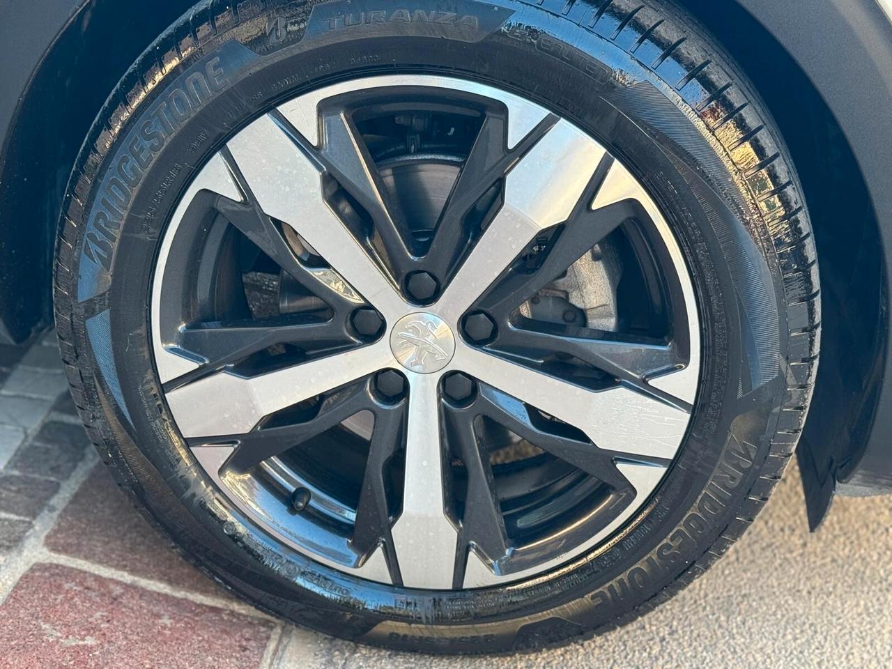 Peugeot 5008 BlueHDi 130 S&S EAT8 GT PACK