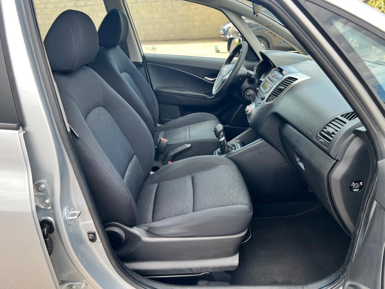 Hyundai iX20 1.4 crdi Comfort 90cv COMFORT PDC/TEL/CLIMA PERF.