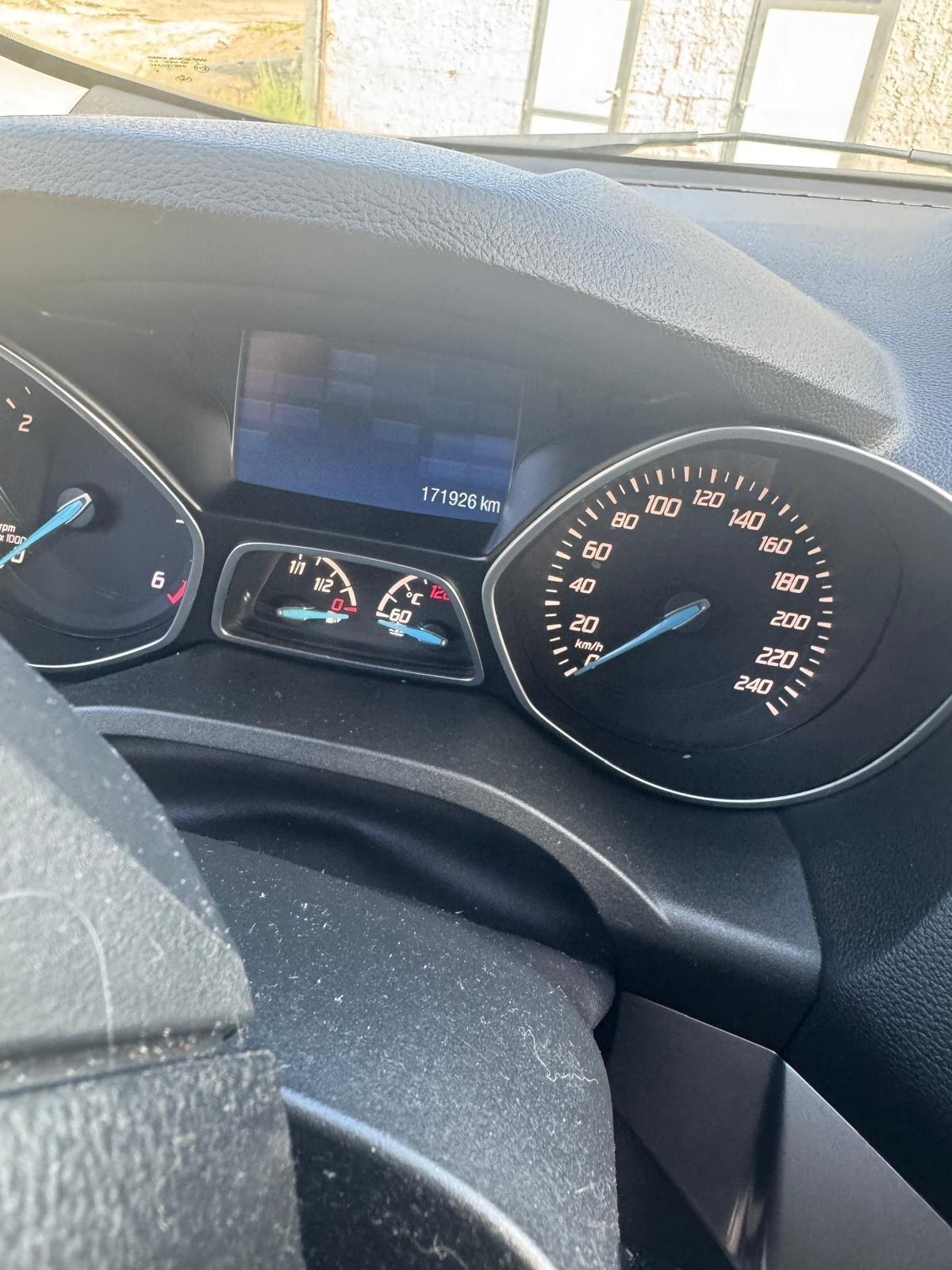 Ford Kuga 2.0 TDCI 163 CV 4WD Powershift Titanium