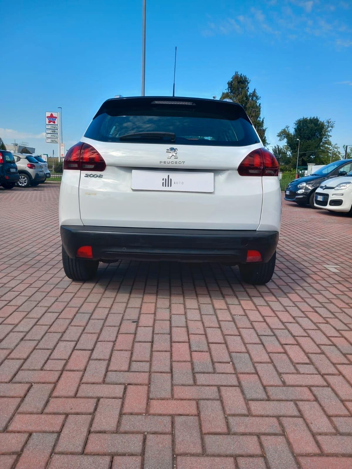 Peugeot 2008 PureTech 82 Allure