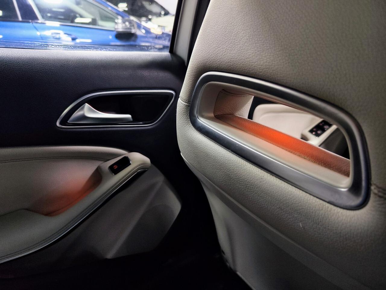 Mercedes-benz GLA 220 CDI Automatic 4Matic Premium Tetto
