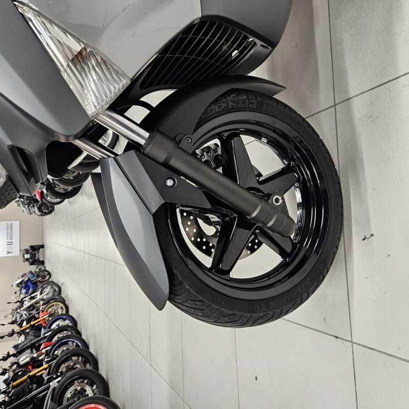 Yamaha X-Max 250 - 2010