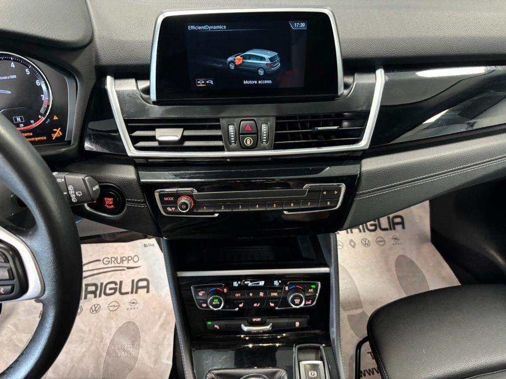 BMW 216 i Gran Tourer Advantage Full Optional