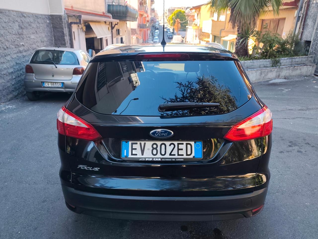 Ford Focus 1.6 120 CV GPL SW Titanium Leggi