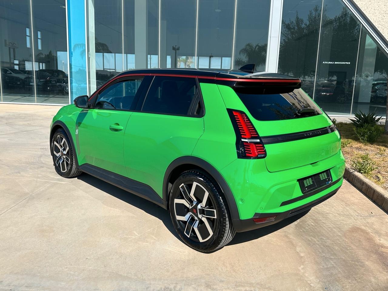 Renault R 5 E-Tech range prezzo T-Stock prezzo imperdibile