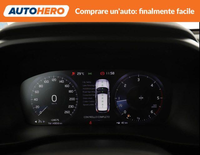 VOLVO XC40 D3 Momentum